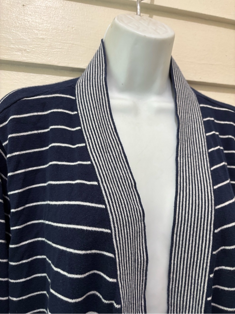 🔥5 for $25🔥 Kim Rogers Plus Size Blue Striped Open Front Knit Cardigan Sweater - Picture 3 of 8
